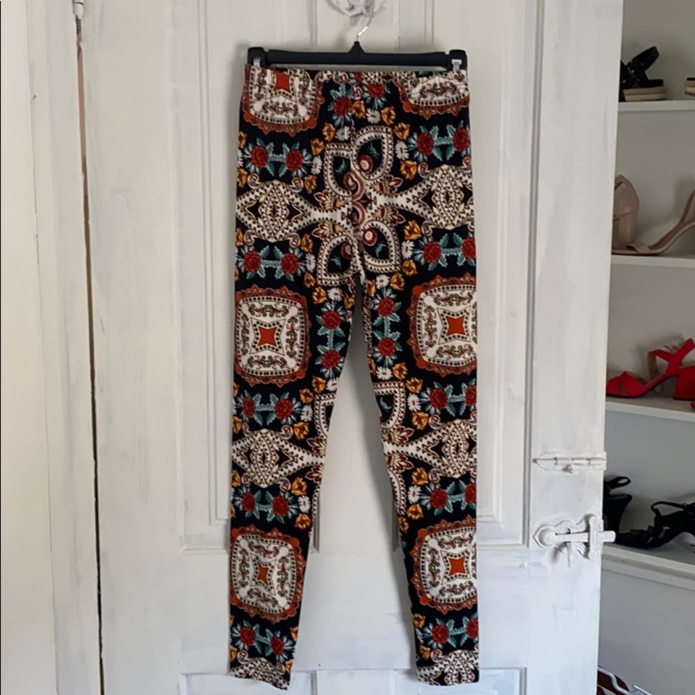 Pattern leggings